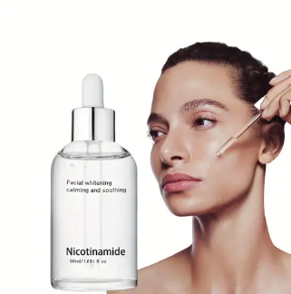 Serum facial con niacinamida